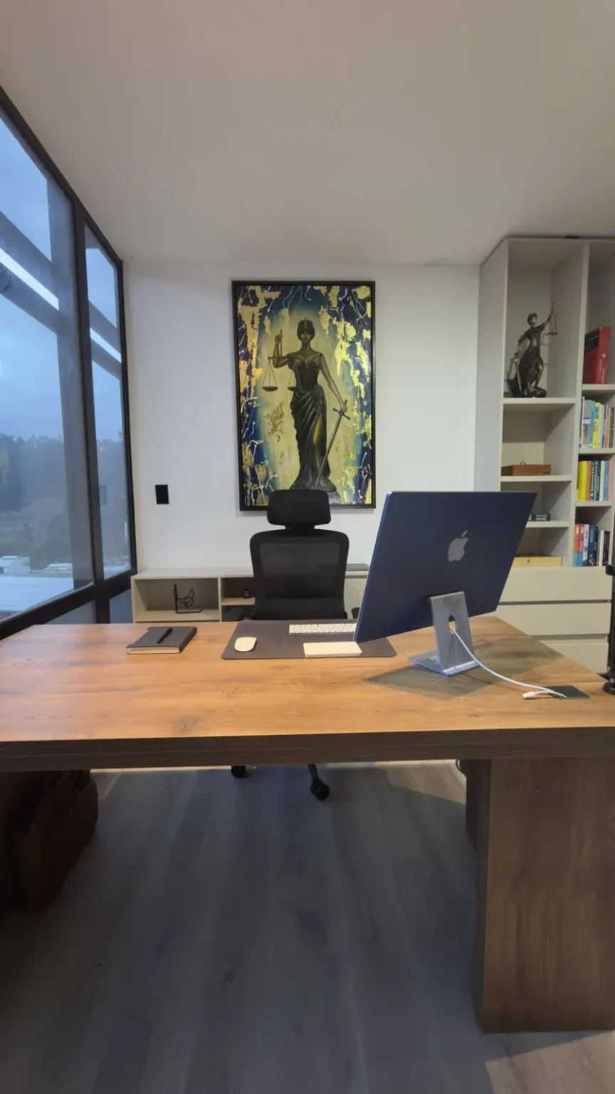 Dirección · obra con laminilla de oro